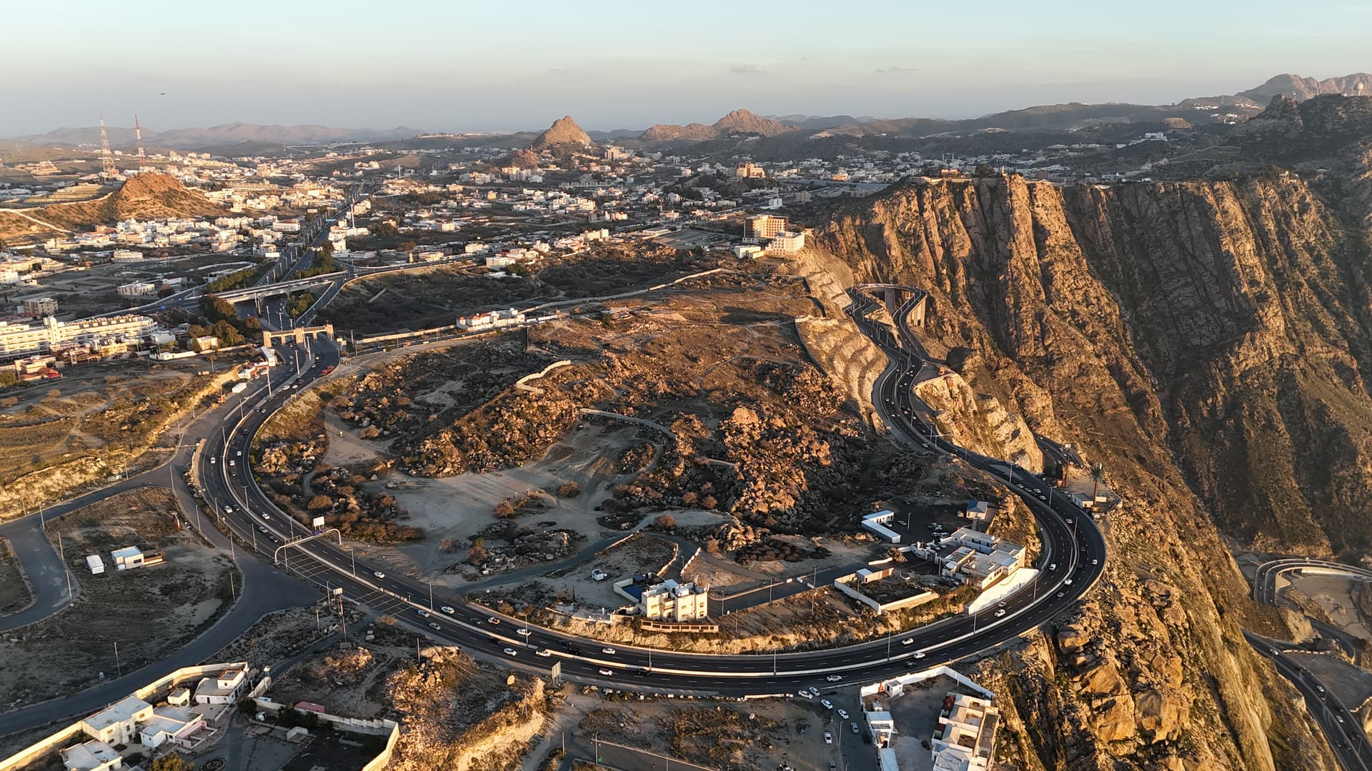 Private VIP Taif Day Trip from Makkah - Cable Car and Rose Gardens