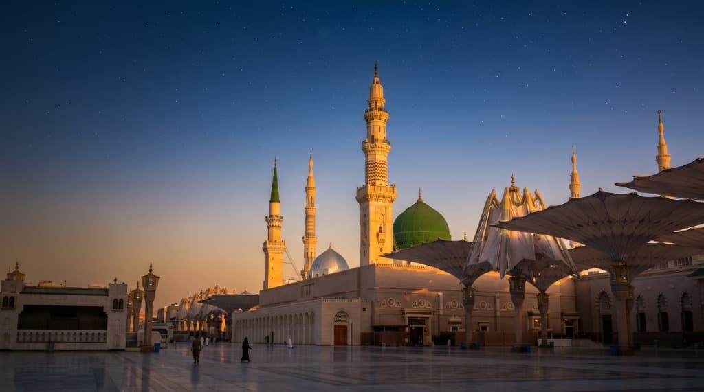 Al Kiswah Umrah Taxi Fleet at Jeddah Airport