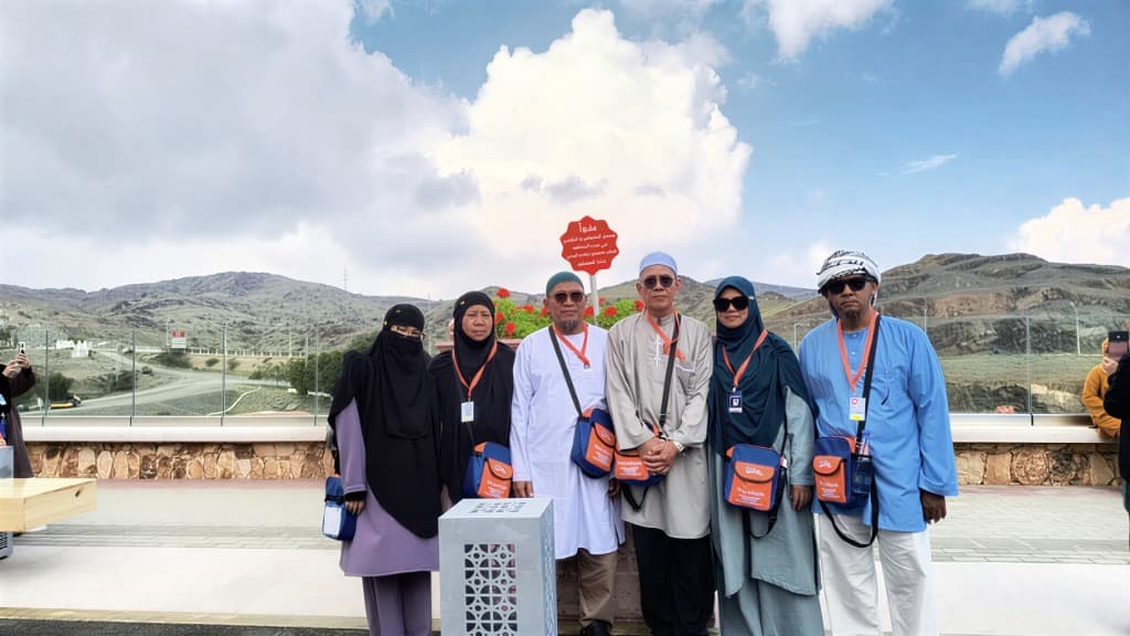 Ziyarat at Mount Uhud